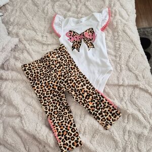 Leopard Print Baby Outfit with Bow